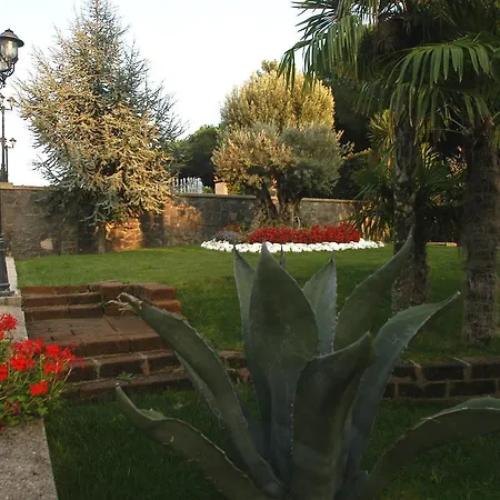 Parco Vesevus 4*