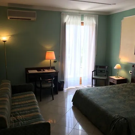 Parco Vesevus Hotel Boscotrecase